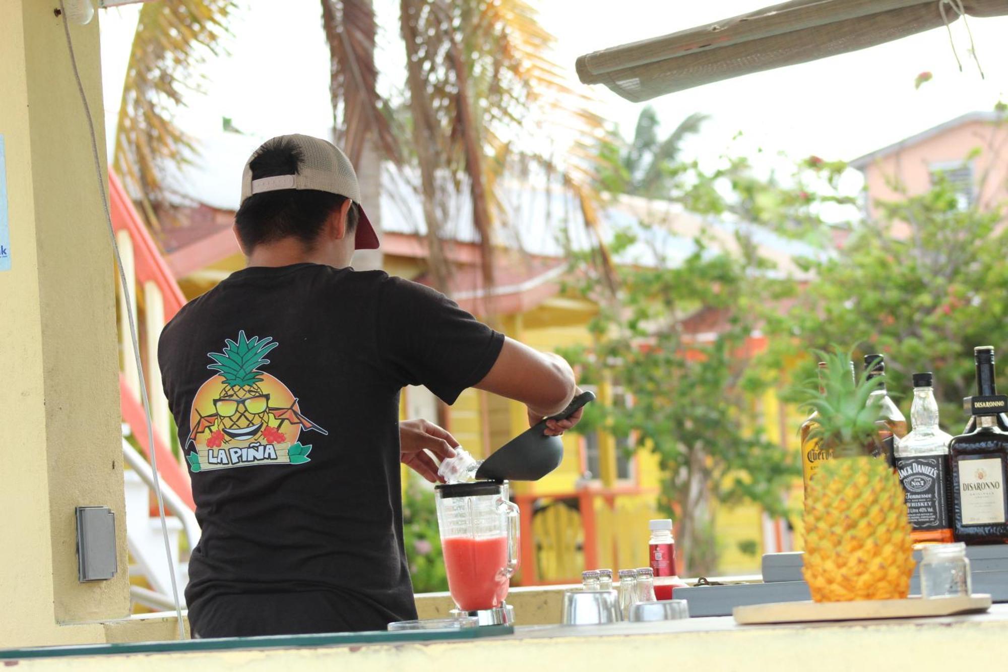 Tropical Paradise Caye Caulker Kültér fotó